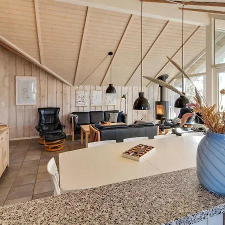 Svenny - 800m From The Sea In Western Jutland By Interhome Lakolk