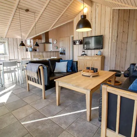 Holiday home Svenny - 800m From The Sea In Western Jutland By Interhome *