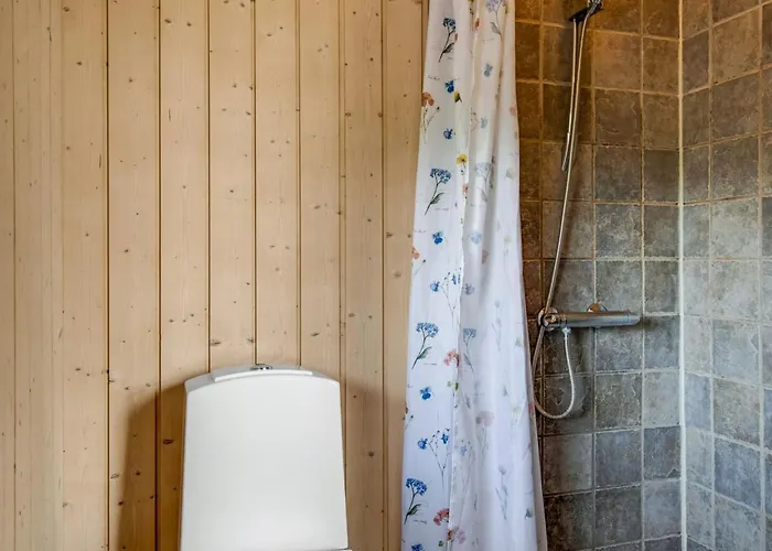 Svenny - 800m From The Sea By Interhome Feriehus Lakolk