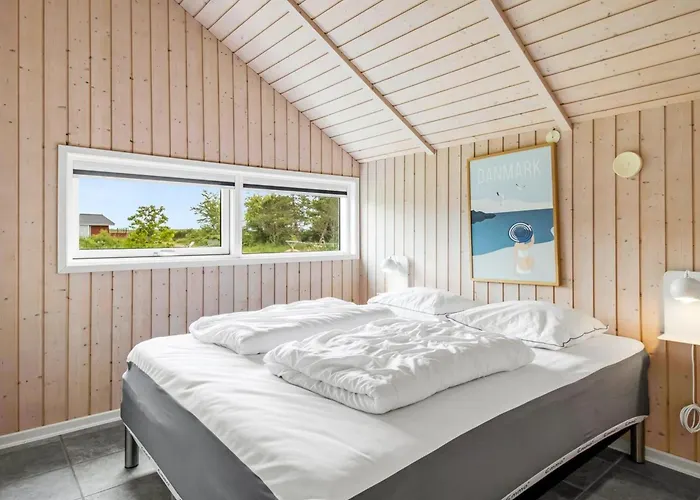 Feriehus Svenny - 800m From The Sea By Interhome Lakolk