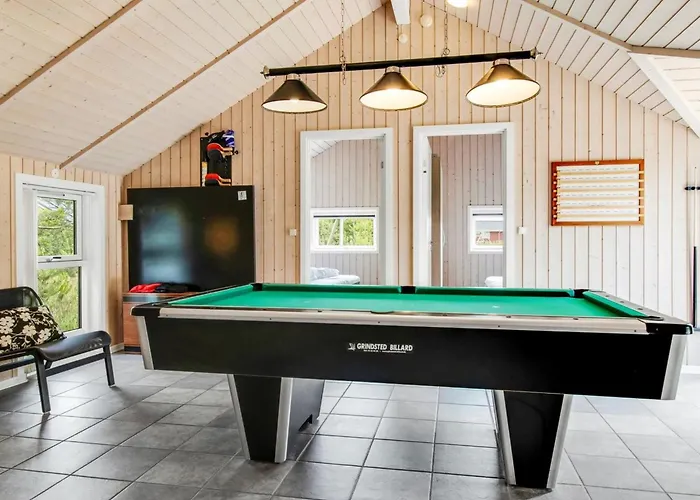 Feriehus Svenny - 800m From The Sea By Interhome *