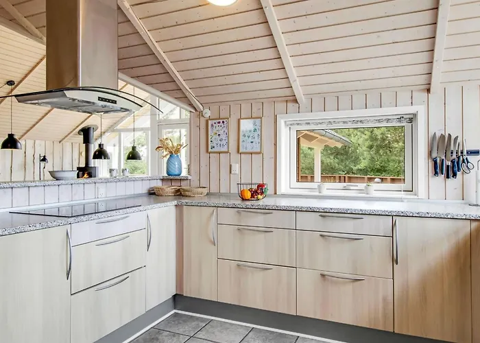 Feriehus Svenny - 800m From The Sea By Interhome